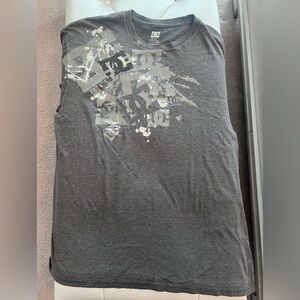 Slightly Worn DC Tes